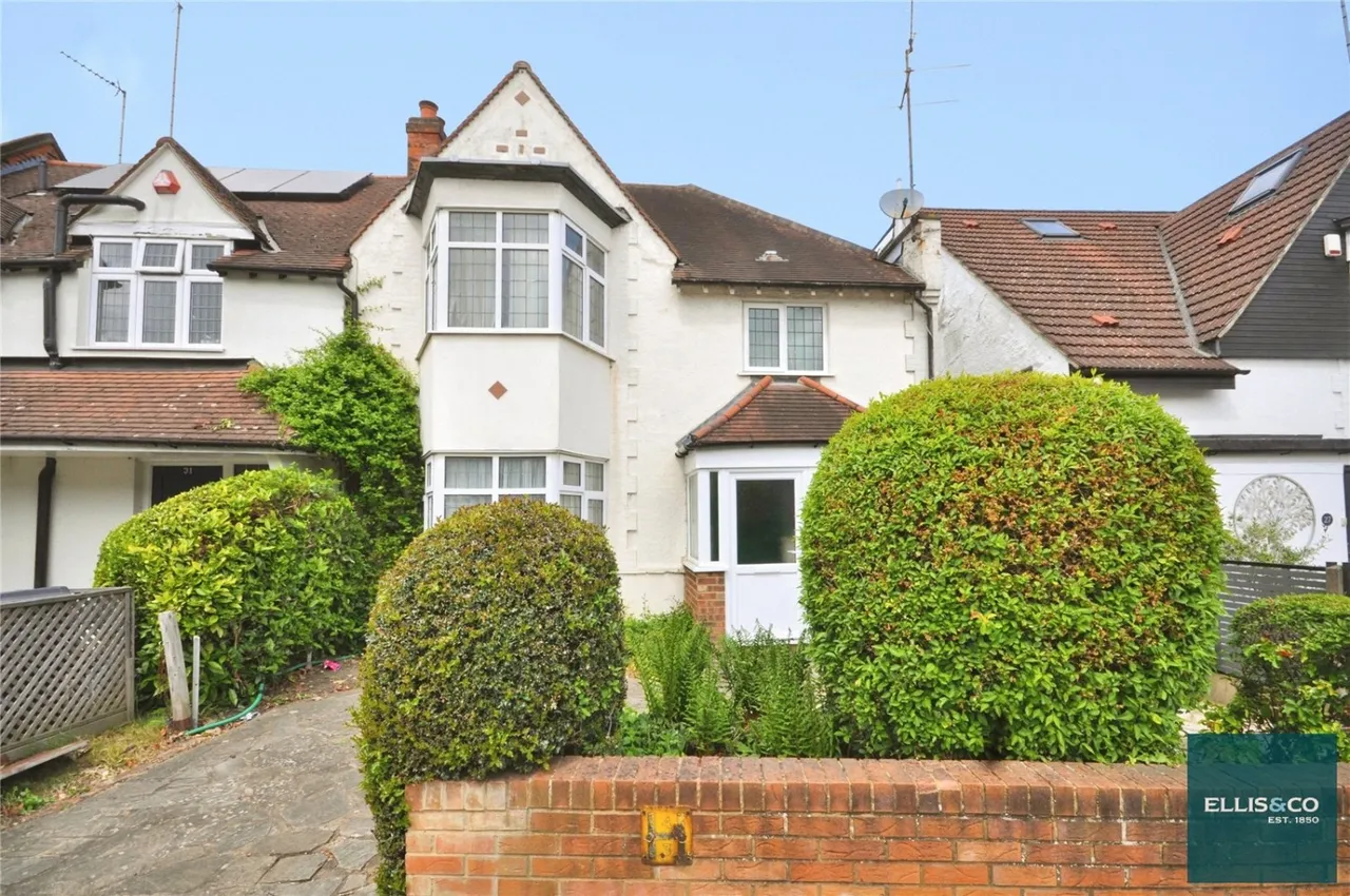 3 bed house for sale, Lyndhurst Gardens, Finchley, N3