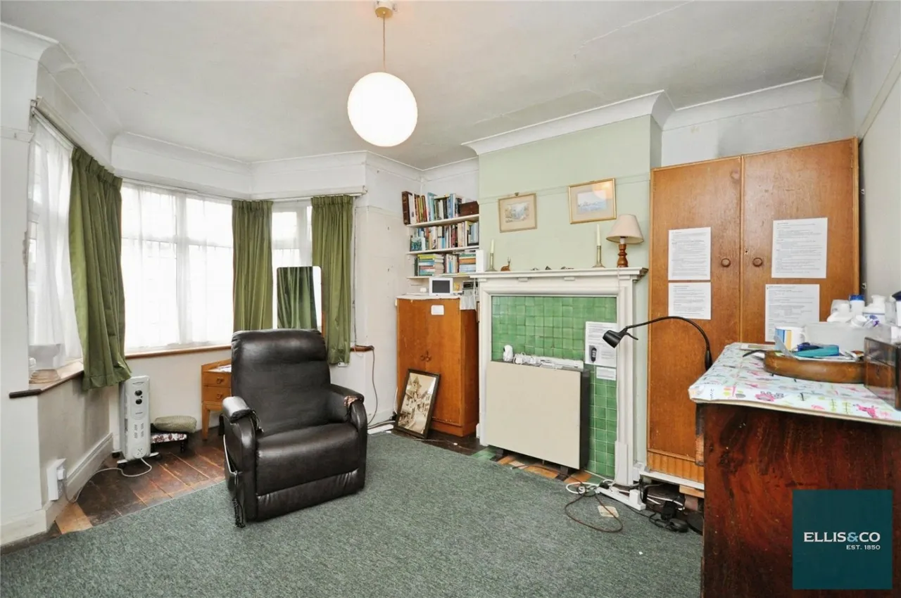 Lyndhurst Gardens, Finchley, N3, photo 4
