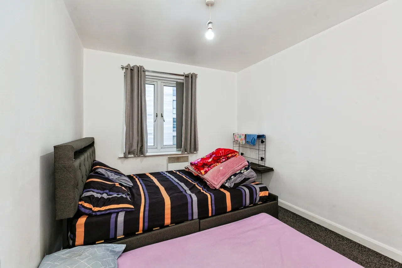 Mill Street, Slough, SL2, photo 11