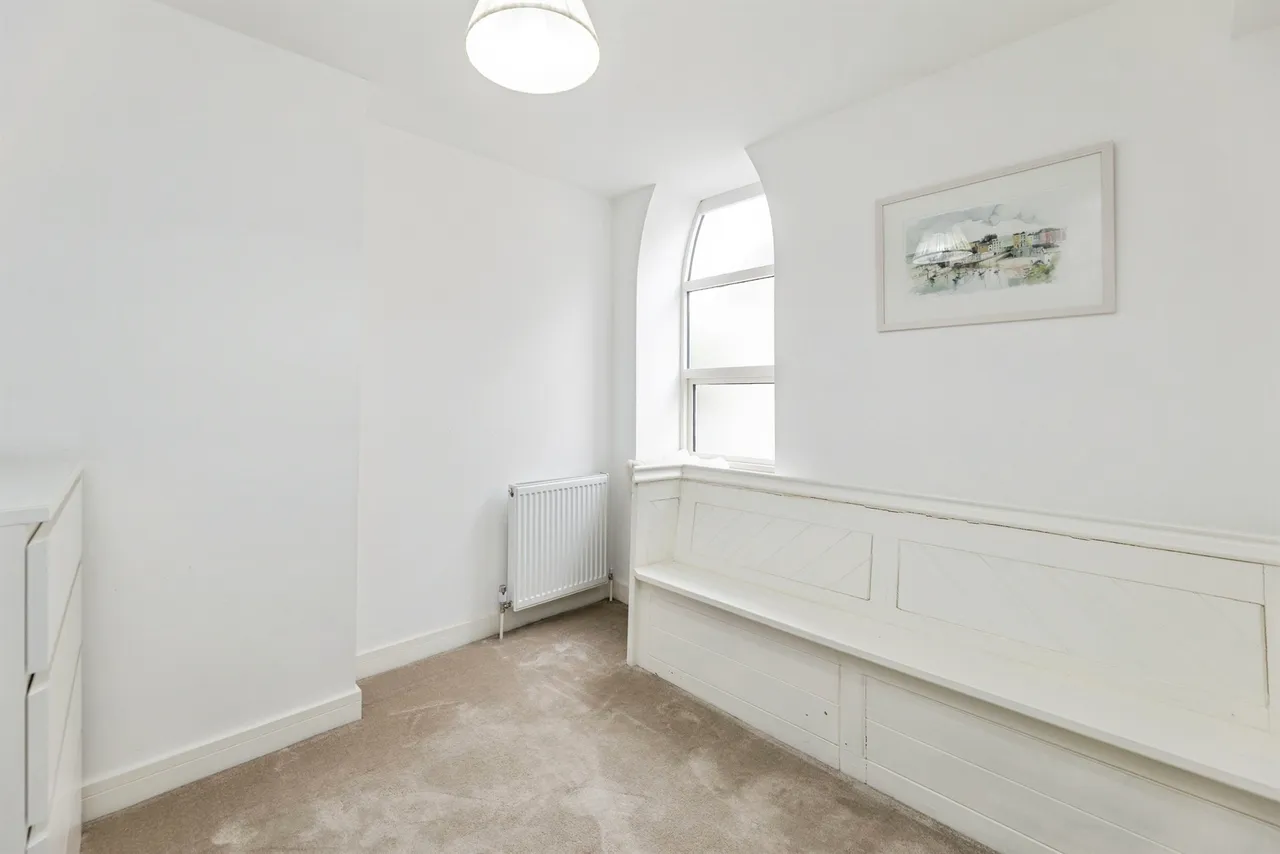 High Street, South Milford, LS25, photo 12