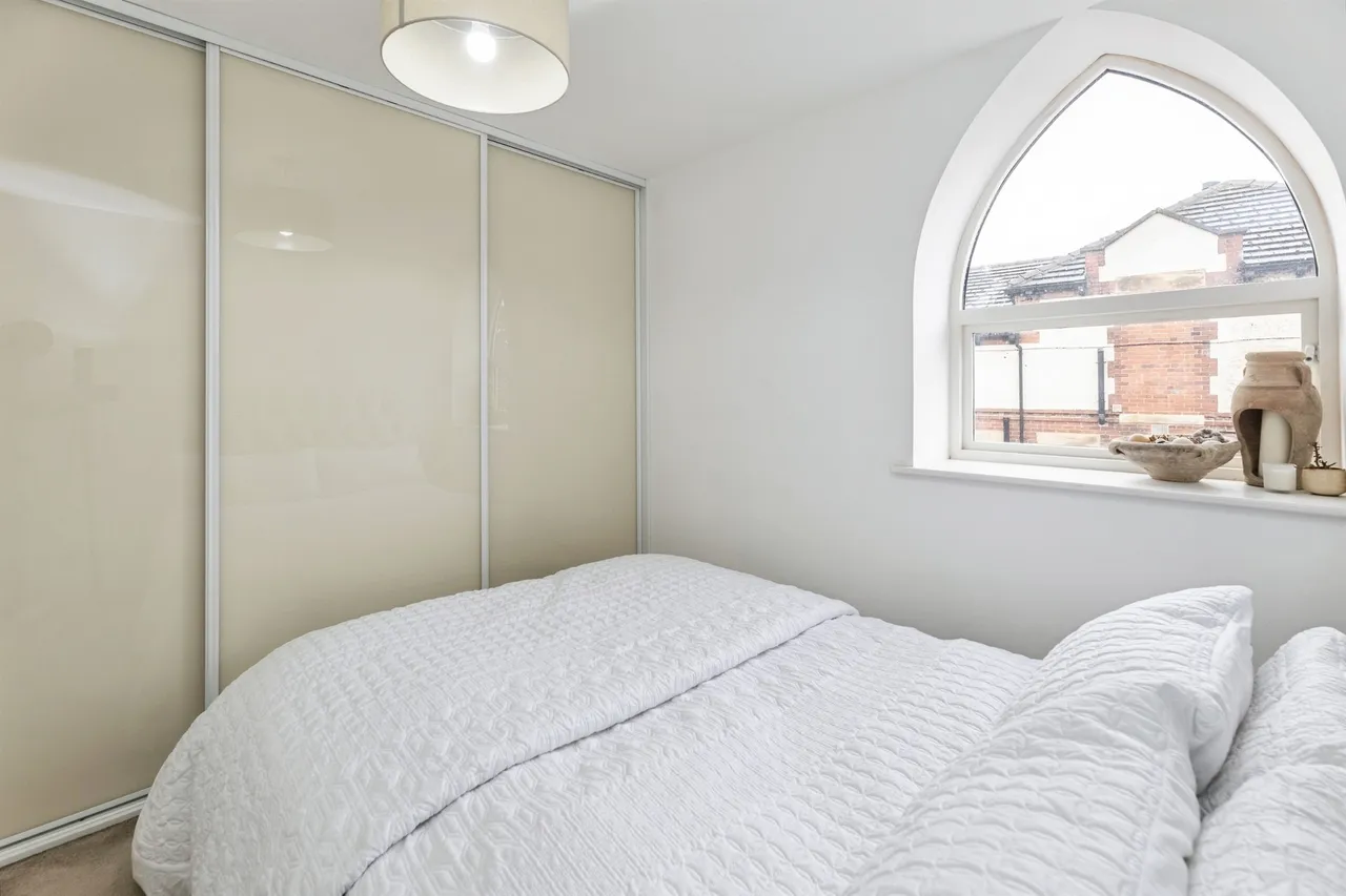 High Street, South Milford, LS25, photo 11