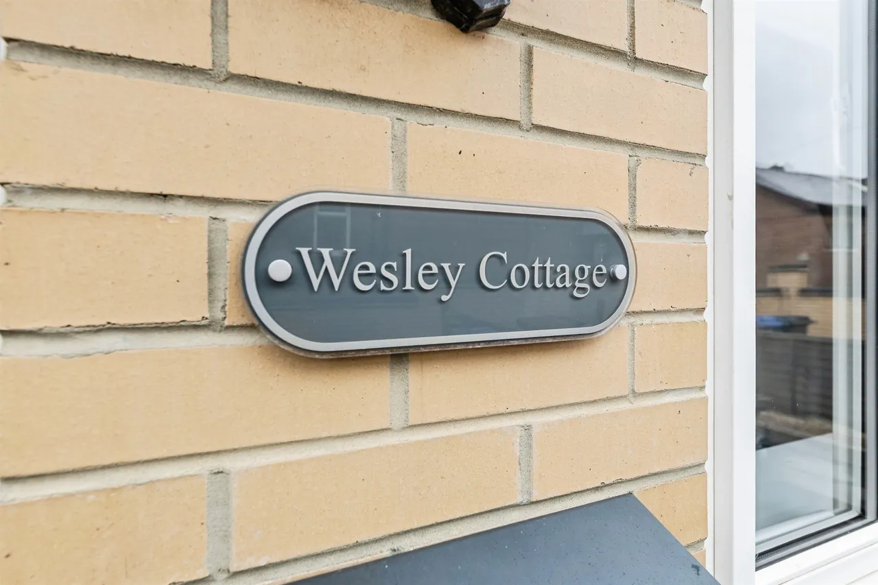 High Street, South Milford, LS25, photo 20