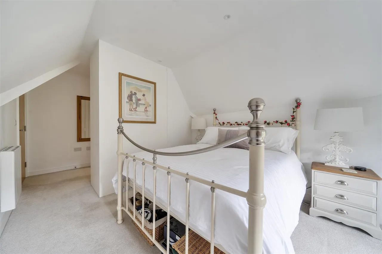 91 Barnes Lane, Sarisbury Green, photo 7
