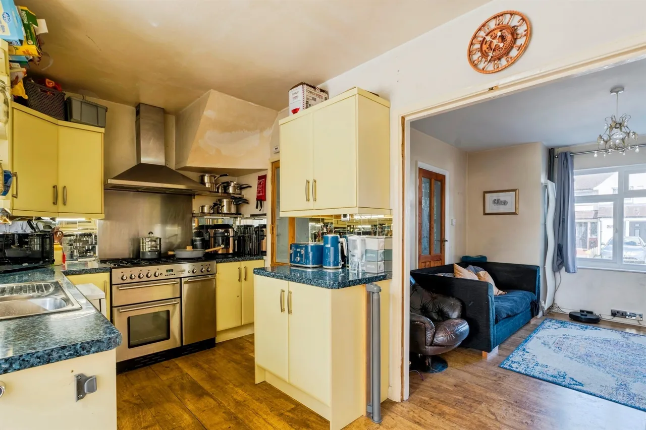 West Way, Lancing, BN15, photo 4