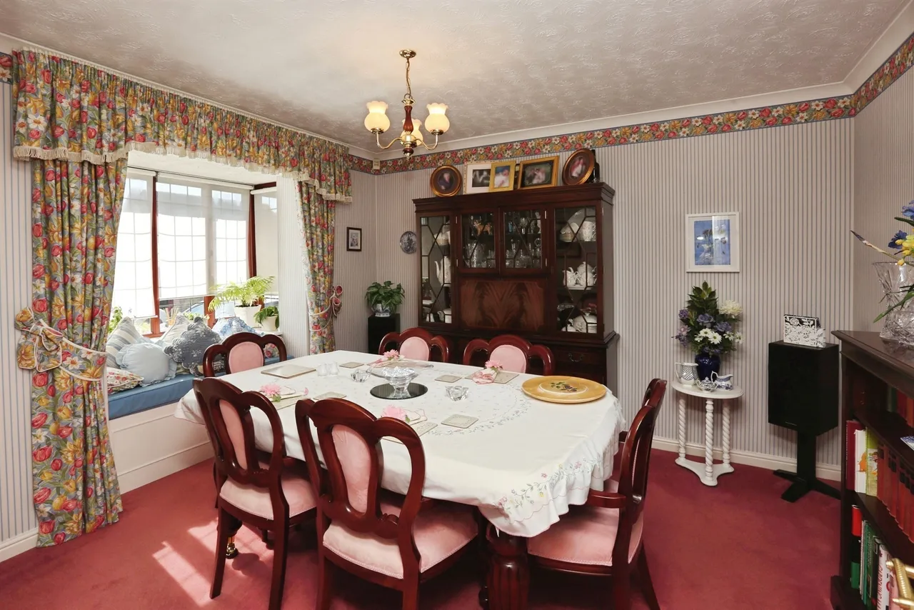 Brooklynn Close, Waltham Chase, SO32, photo 6