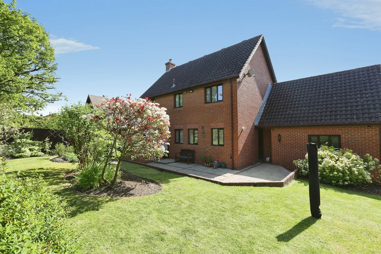 Brooklynn Close, Waltham Chase, SO32, photo 21