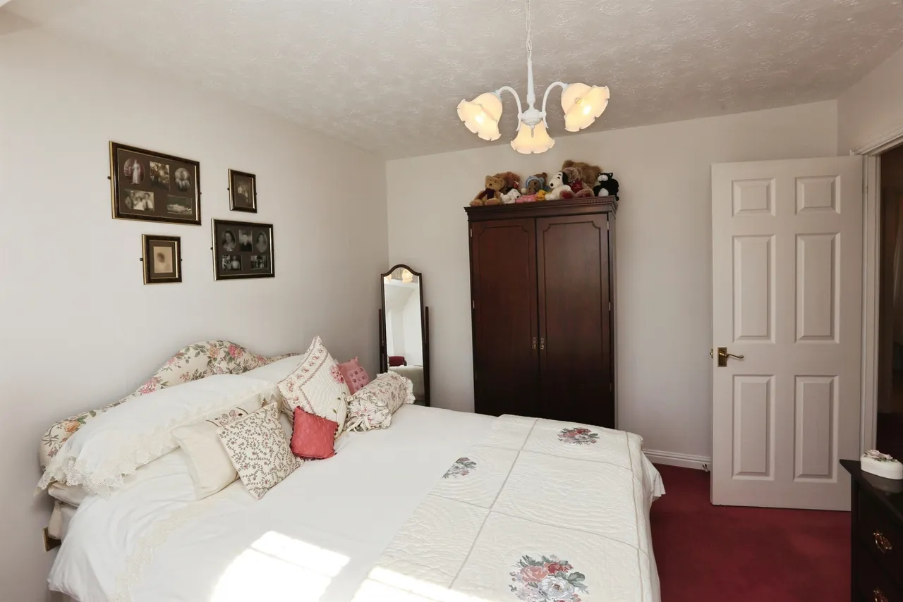 Brooklynn Close, Waltham Chase, SO32, photo 16