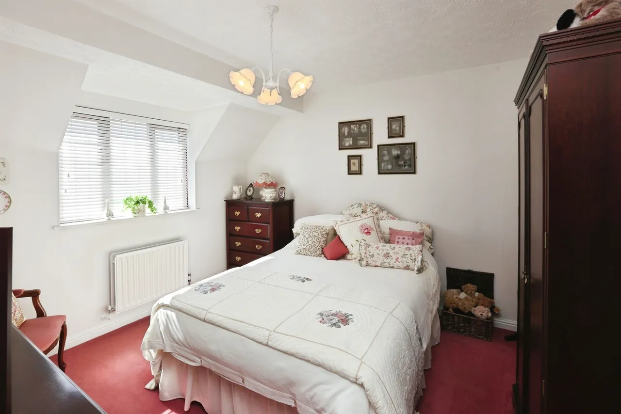 Brooklynn Close, Waltham Chase, SO32, photo 17