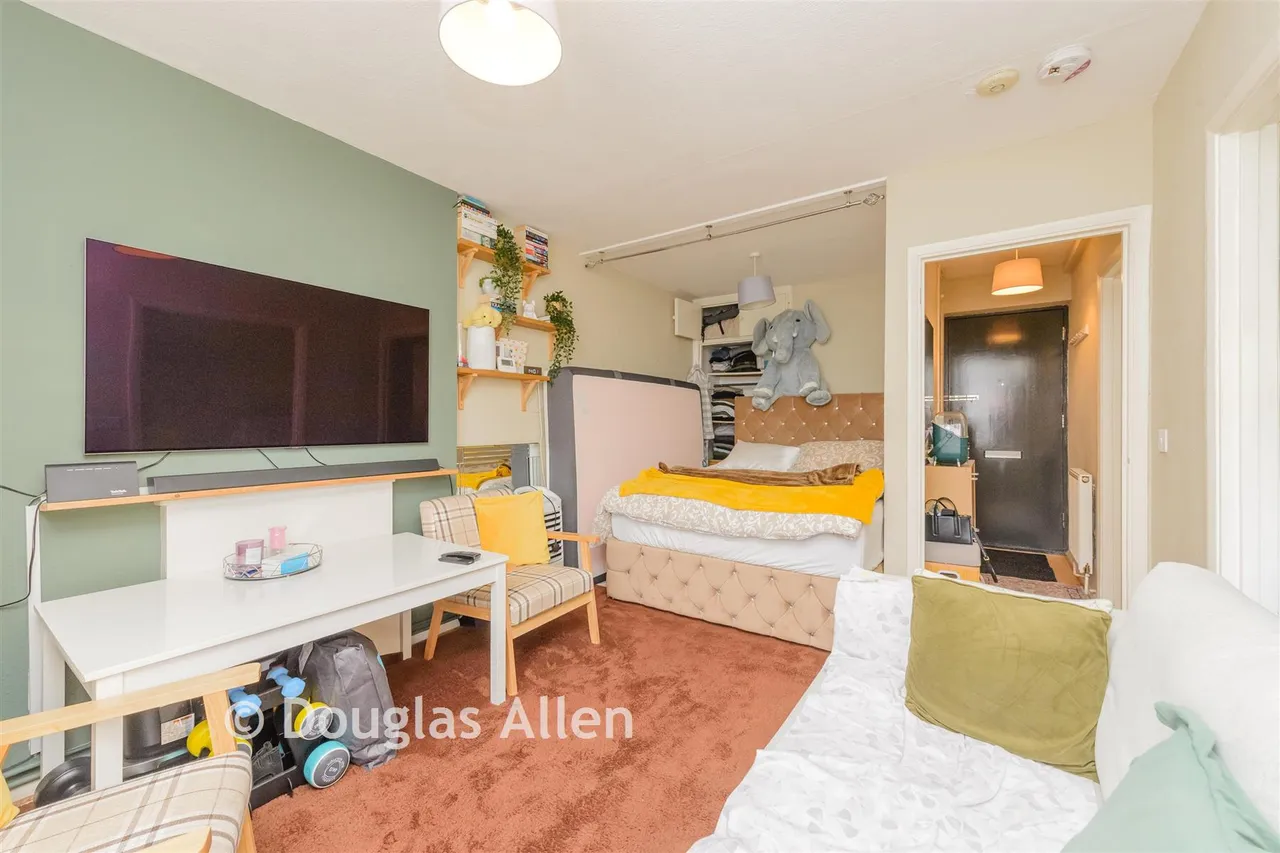 Prospect Road, Woodford Green, IG8, photo 4