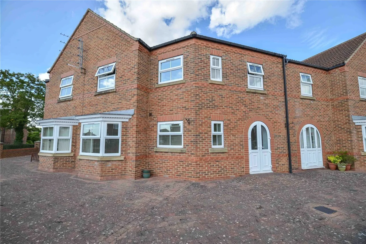 1 bed flat for sale, Meadowfield, Stokesley, TS9