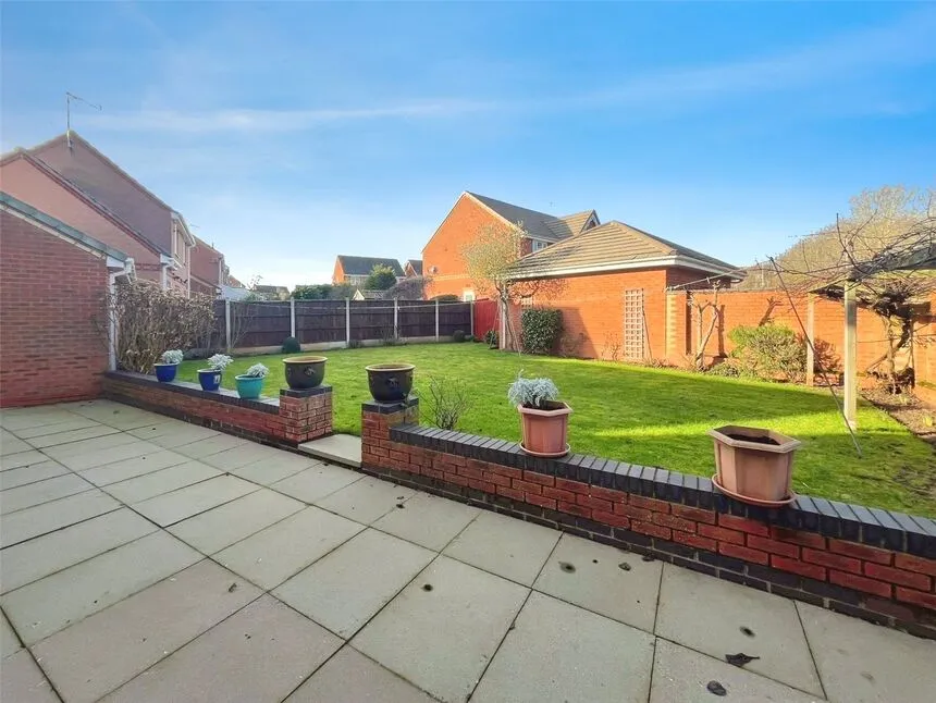 Columbine Way, Bedworth, Warwickshire, CV12, photo 4