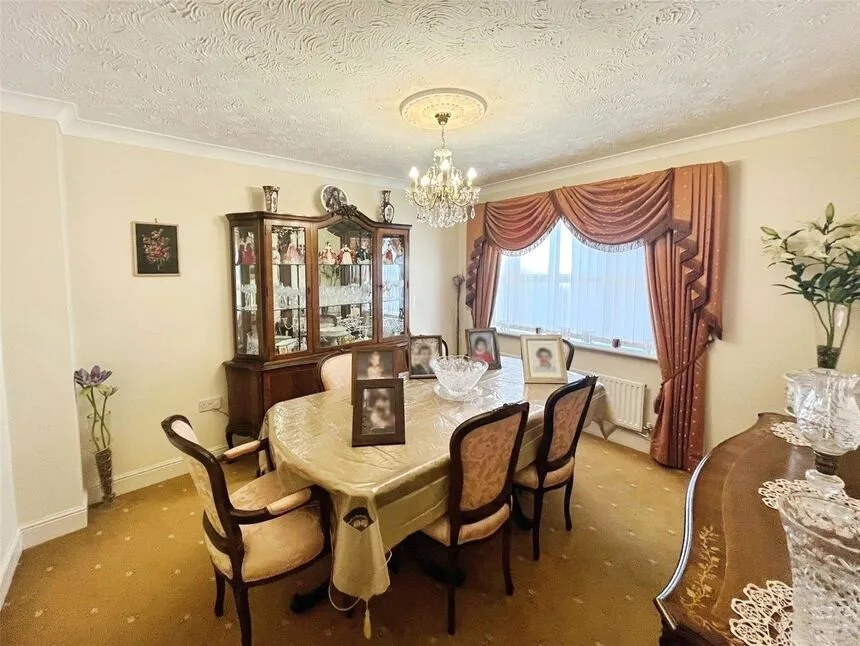 Columbine Way, Bedworth, Warwickshire, CV12, photo 5
