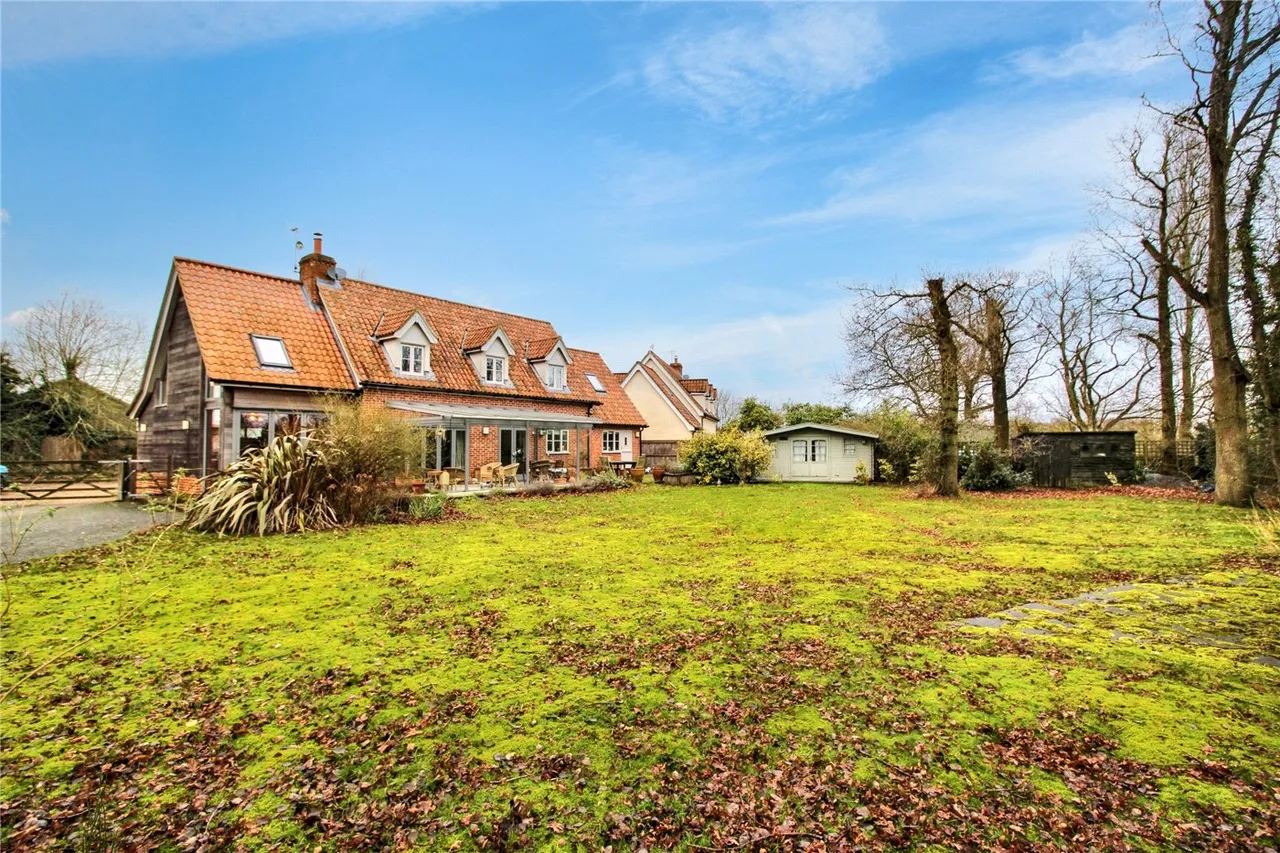 Hinton Road, Darsham, Saxmundham, Suffolk, IP17, photo 3