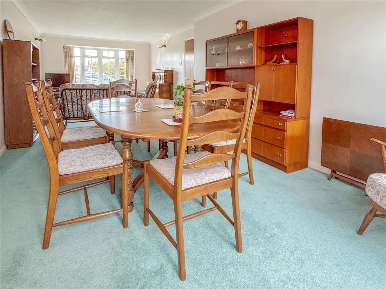 Walnut Avenue, Rustington, photo 4