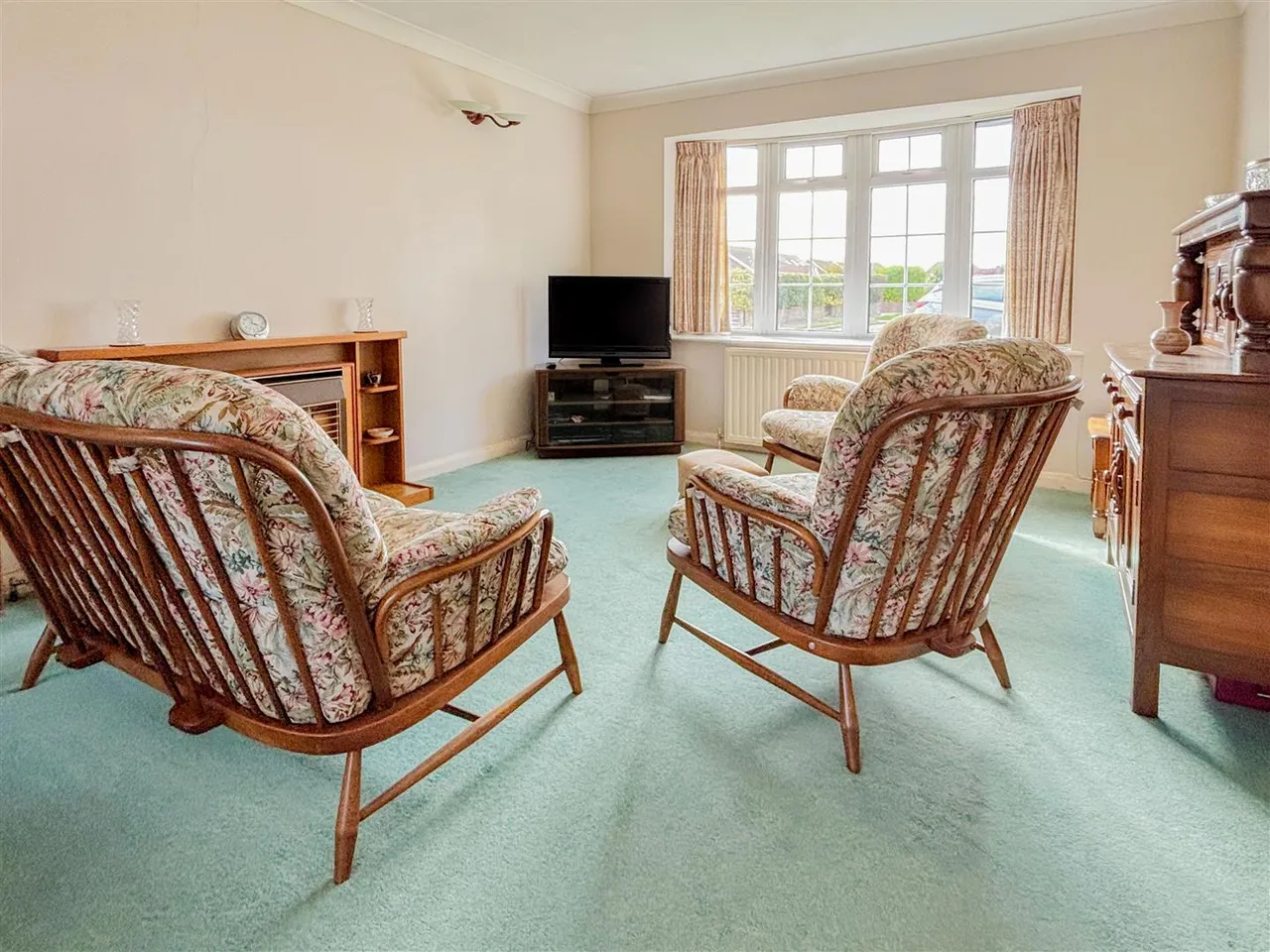 Walnut Avenue, Rustington, photo 5