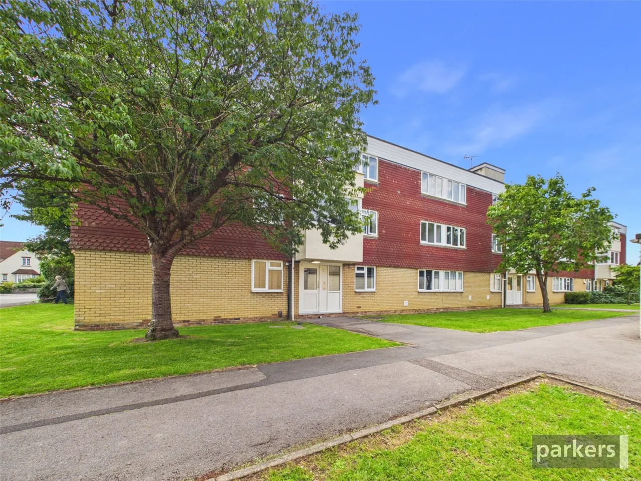 Langdale Gardens, Earley, RG6, photo 13