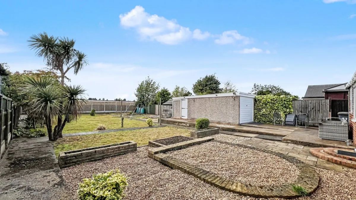 Northlands Road, Winterton, photo 15