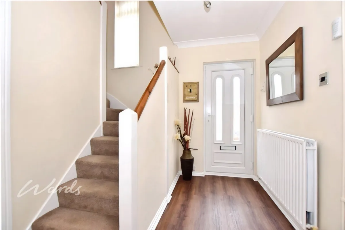 Valley Drive, Gravesend, DA12, photo 8