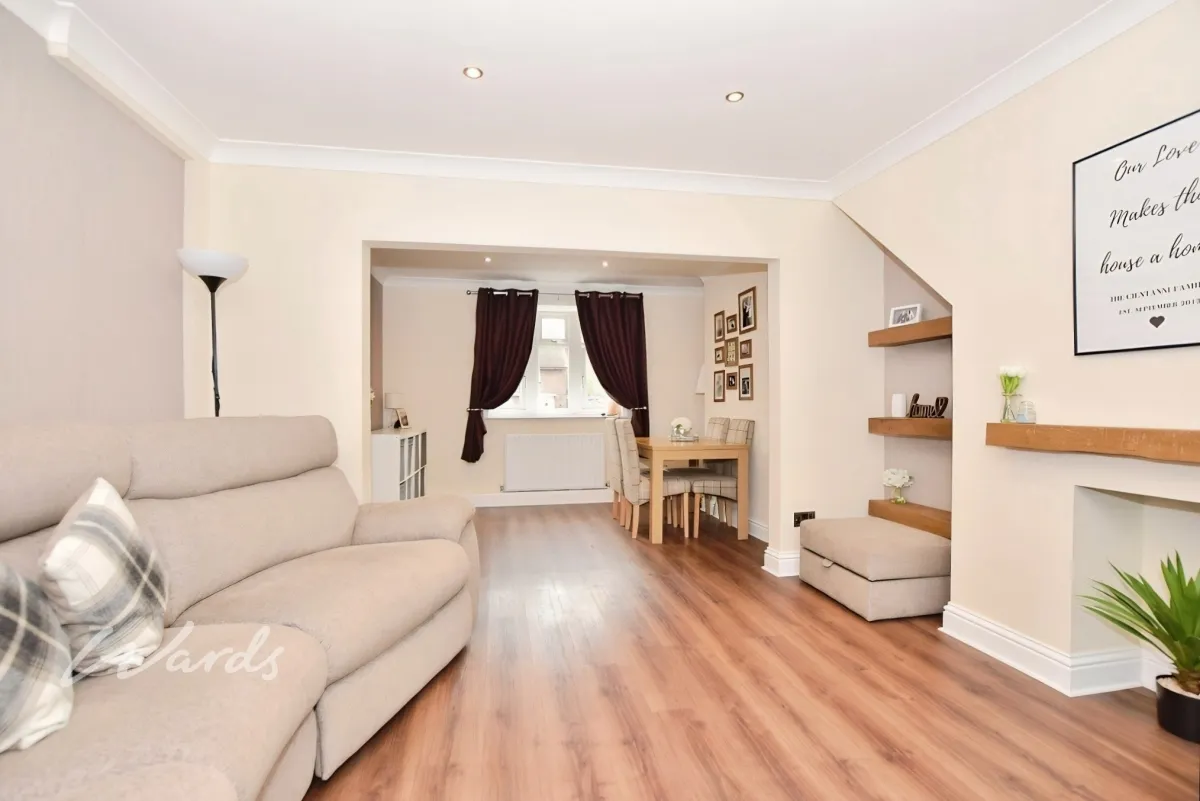 Valley Drive, Gravesend, DA12, photo 4