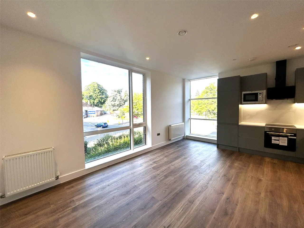 Waterfront, Fleet, Hampshire, GU51 3UP, photo 6