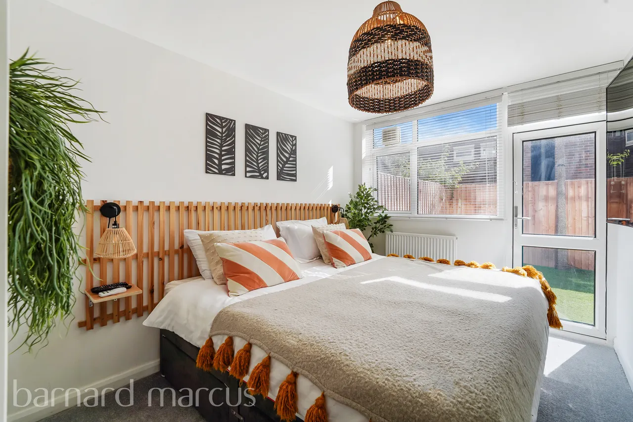 Sawkins Close, London, SW19, photo 6