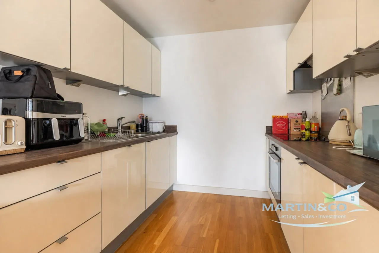 Mazarin House, St Johns Garden, BL9, photo 14