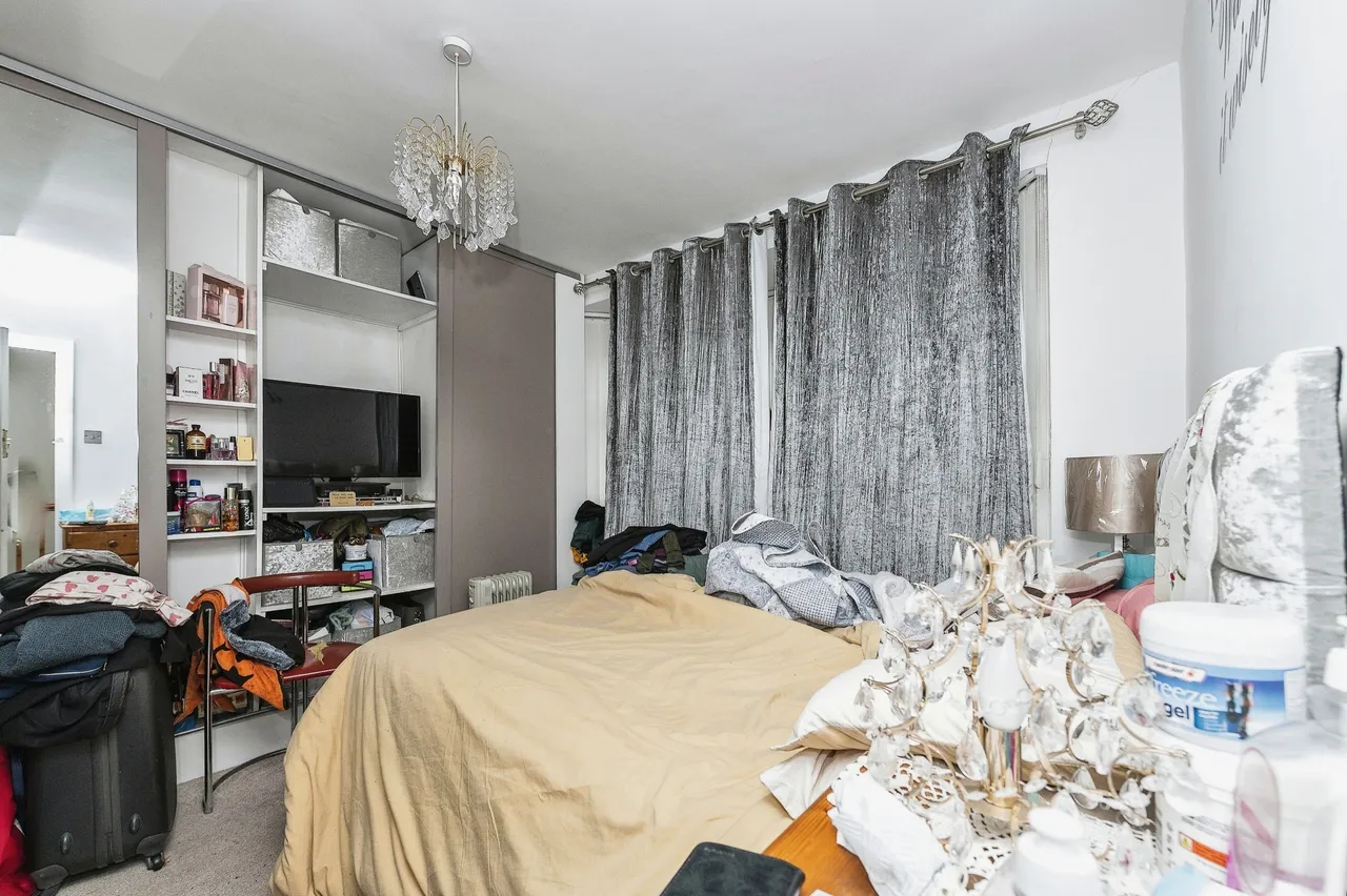 Thornhill Road, Luton, Bedfordshire, LU4, photo 10
