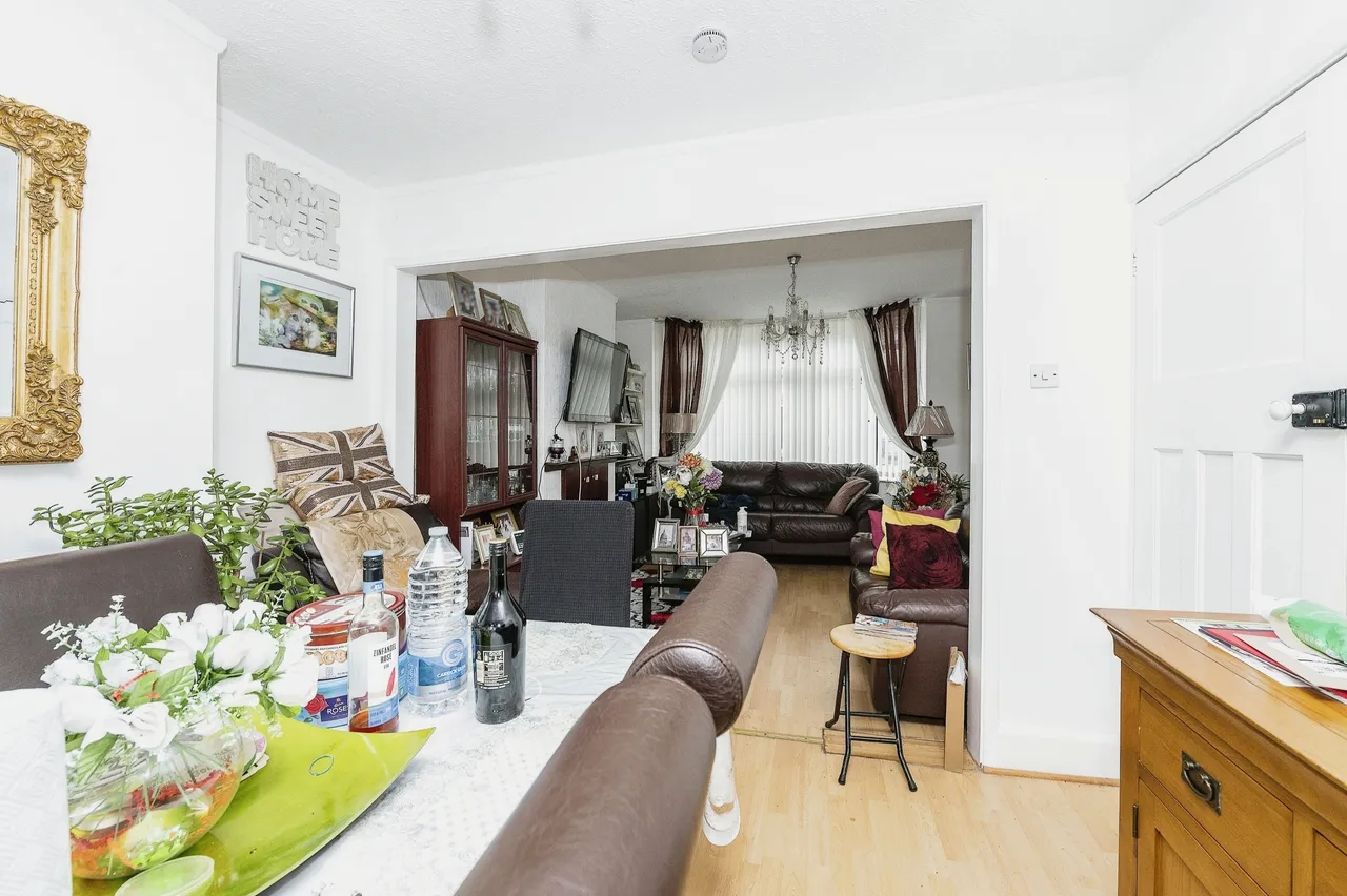 Thornhill Road, Luton, Bedfordshire, LU4, photo 4