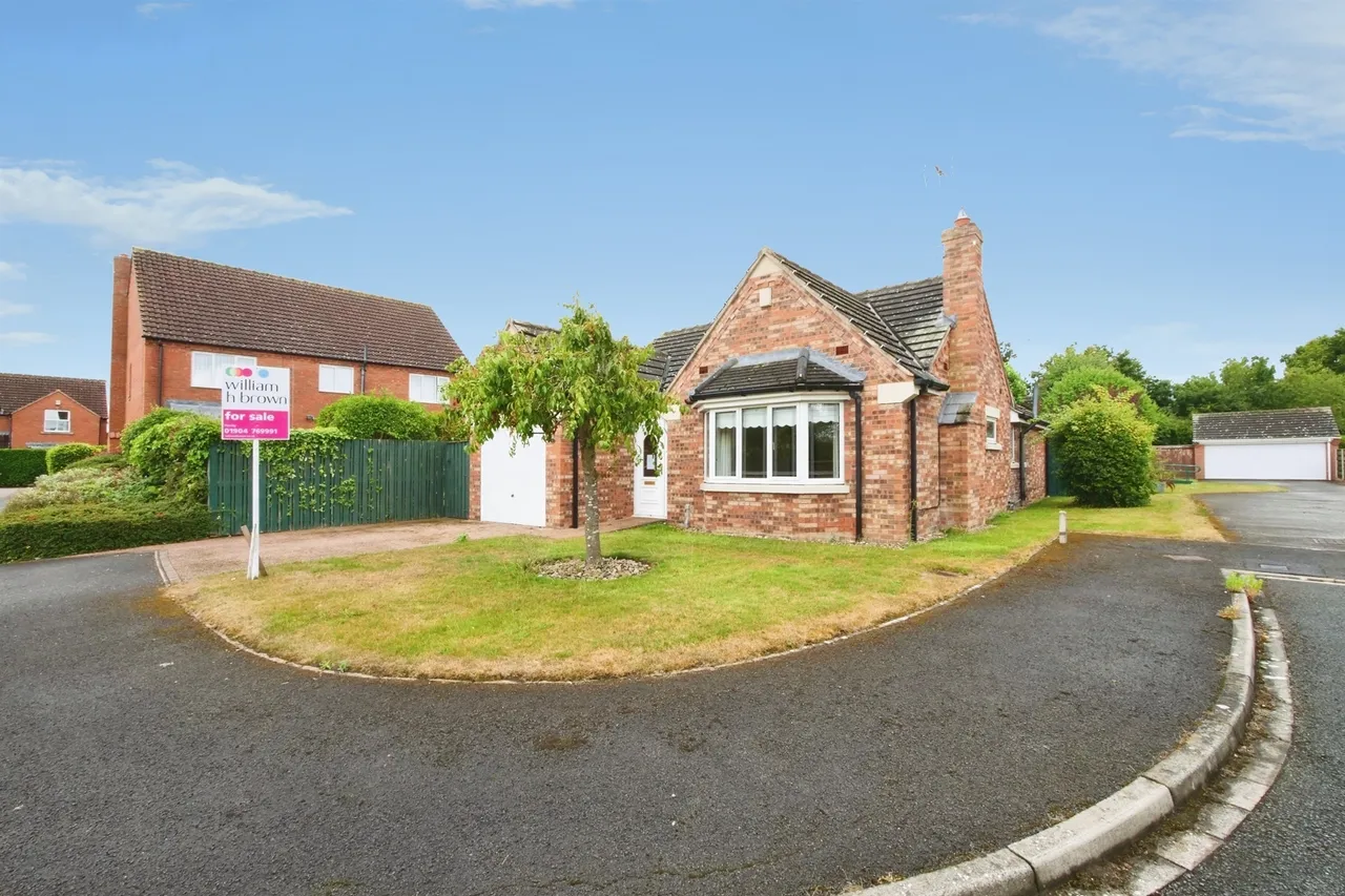 Jaywick Close, Strensall, York, photo 17