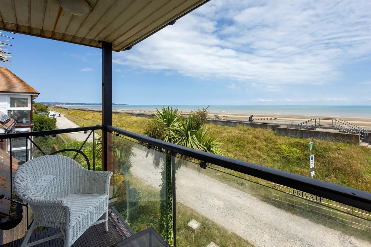 4 bed house for sale — Seaview Heights, Romney Marsh