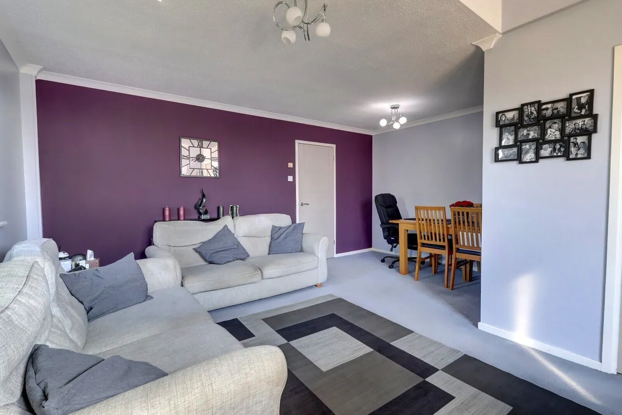 Milton Gardens, Princes Risborough, HP27, photo 11