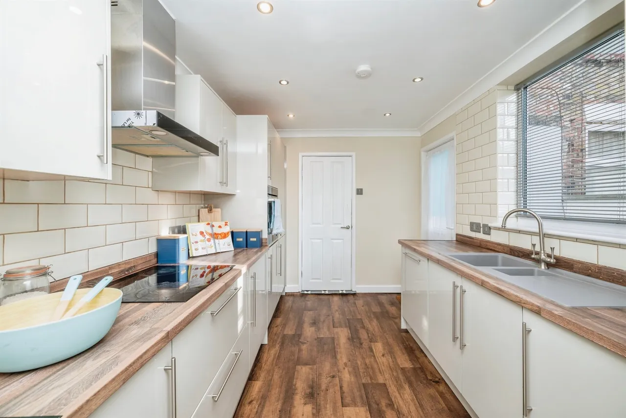 Century Road, Great Yarmouth, photo 10