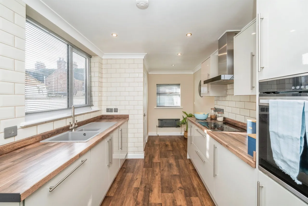 Century Road, Great Yarmouth, photo 9