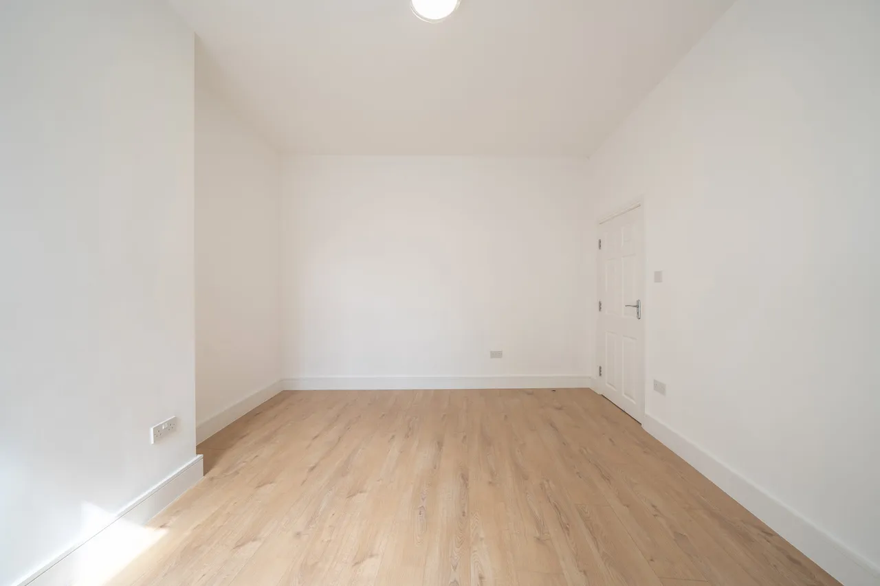 High Street, Ruislip, HA4, photo 8
