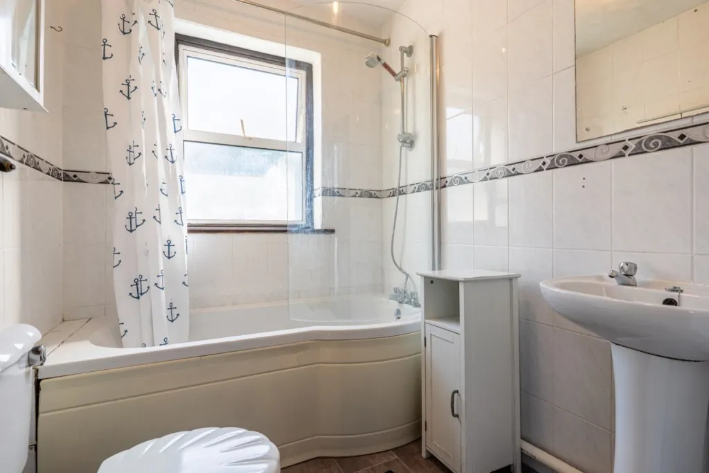 Lower Range Road, Gravesend, DA12, photo 6