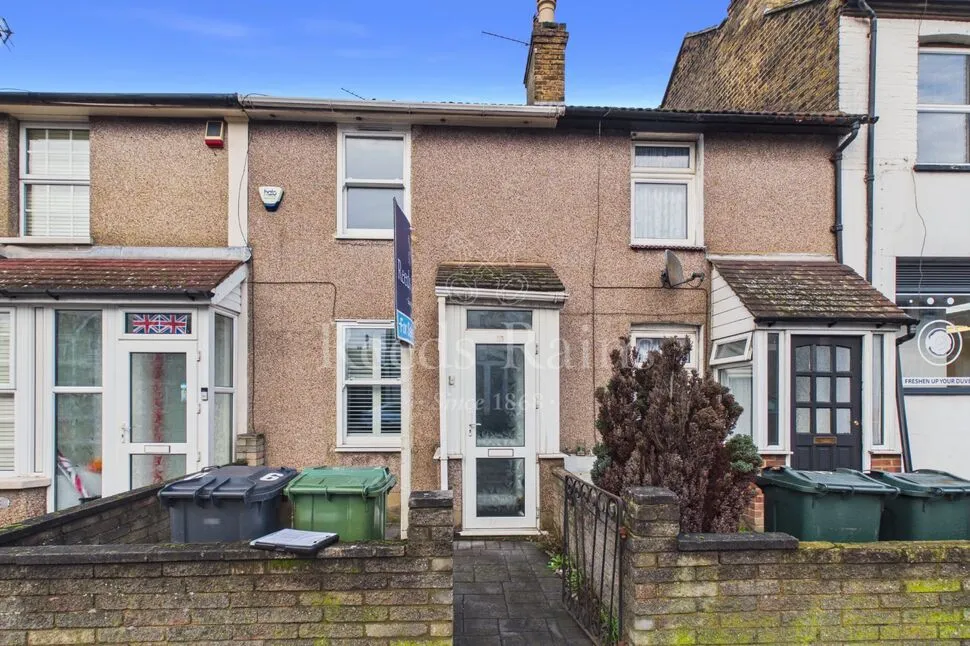 2 bed house for sale — East Hill, Dartford, Kent, DA1