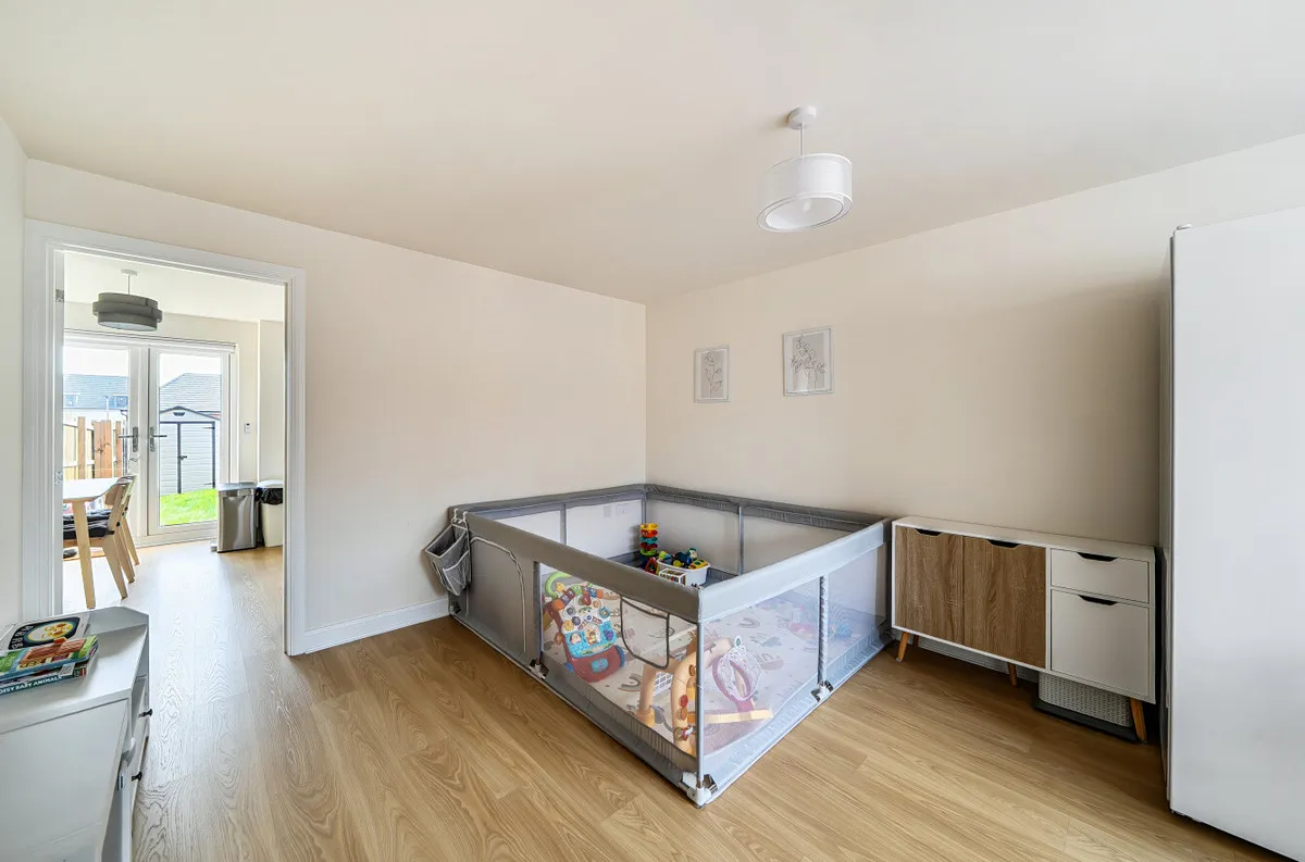 Gorse Walk, Rotherham, S60, photo 2