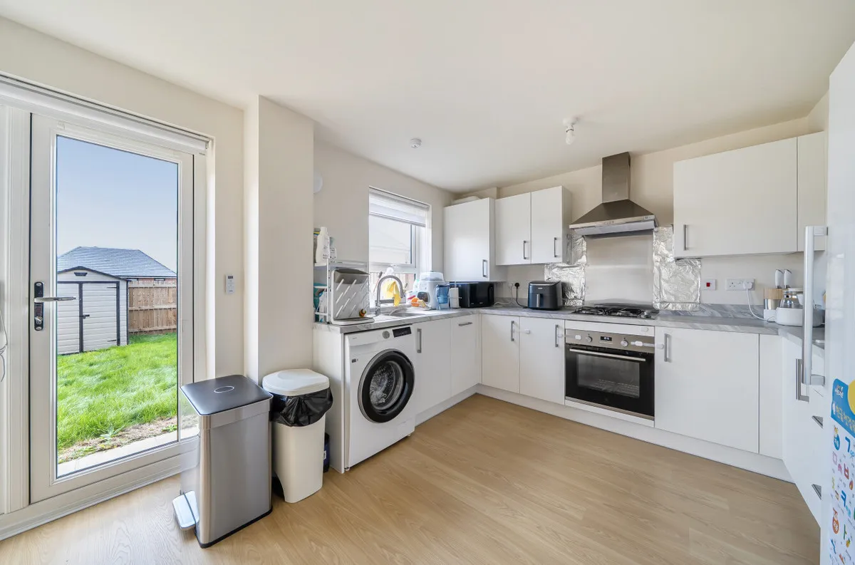 Gorse Walk, Rotherham, S60, photo 12