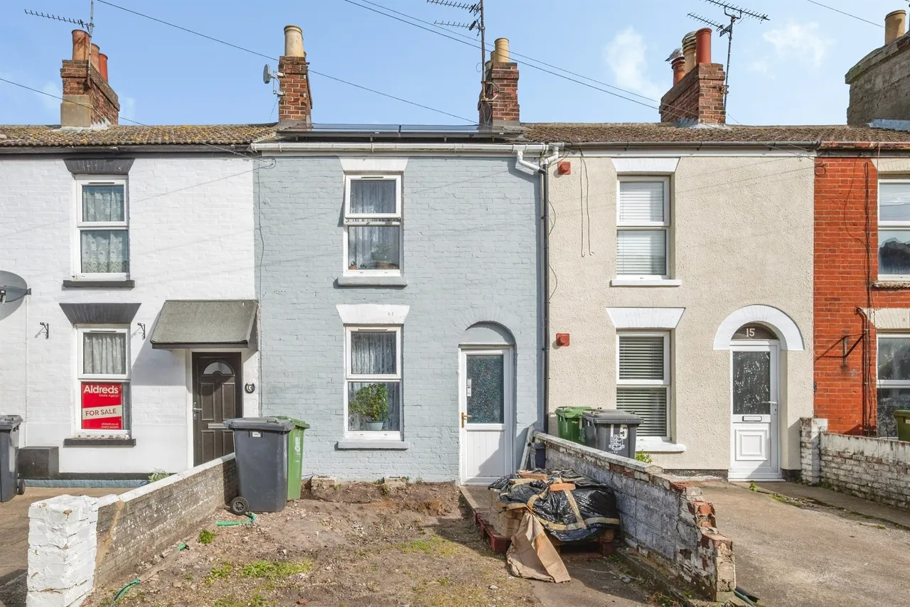 2 bed house for sale — Jury Street, GREAT YARMOUTH