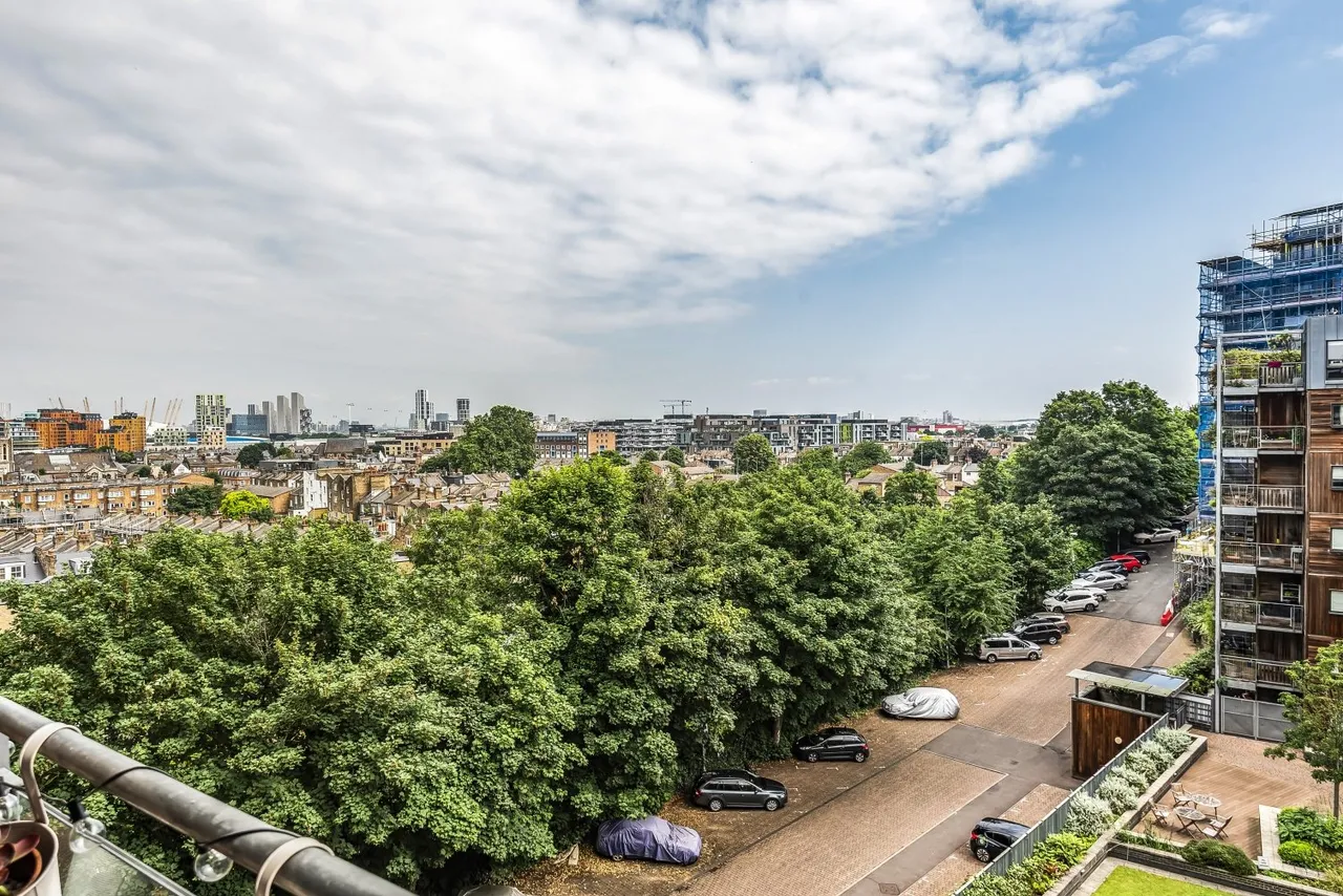 Seren Park Gardens, London, SE3, photo 8