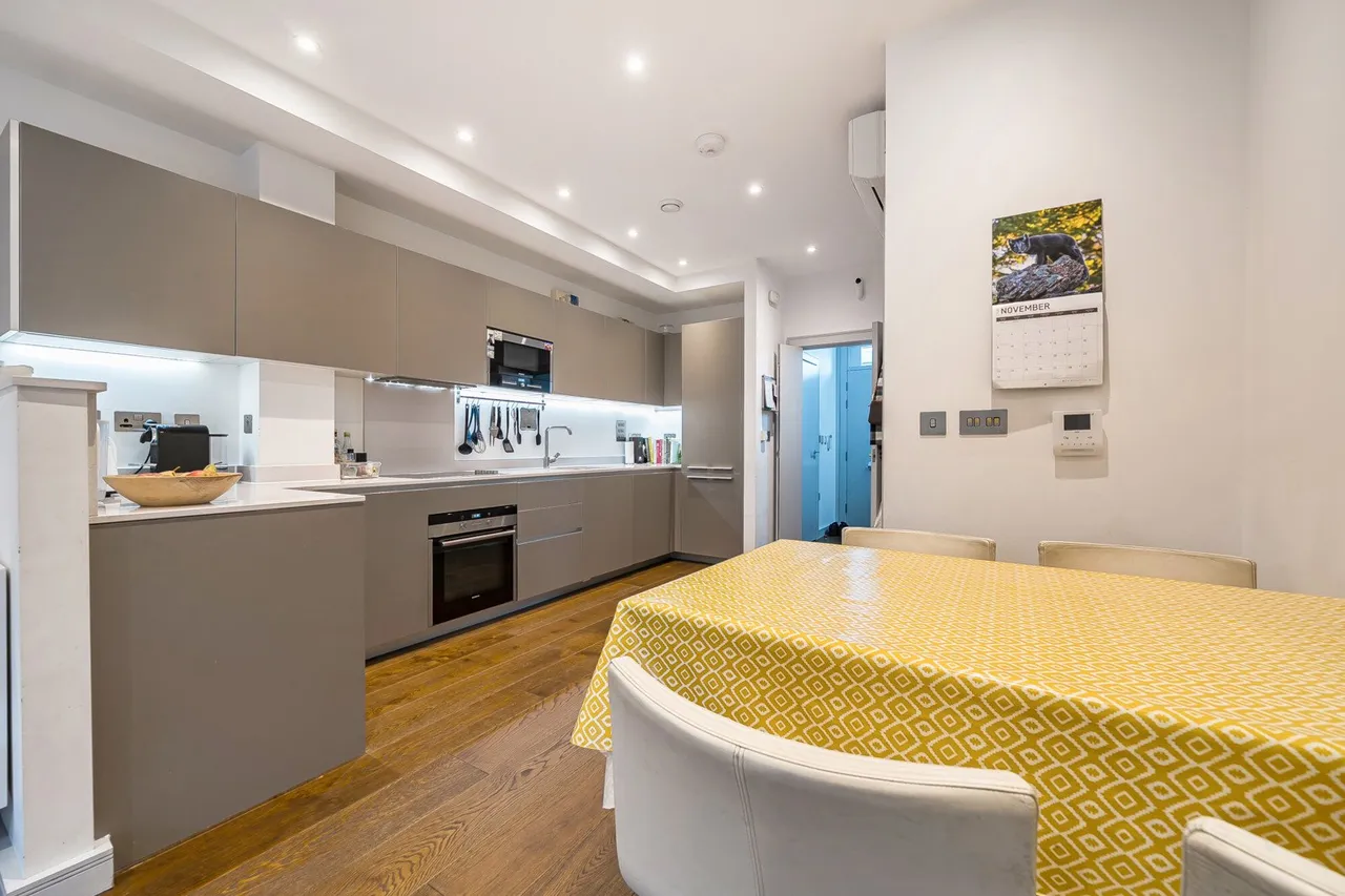 Hawthorne Crescent, SE10, photo 16