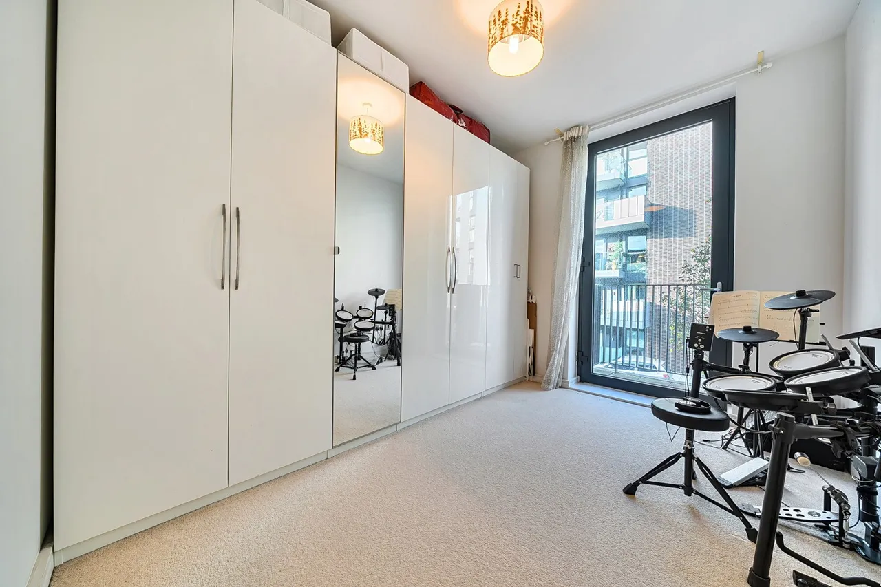 Hawthorne Crescent, SE10, photo 18