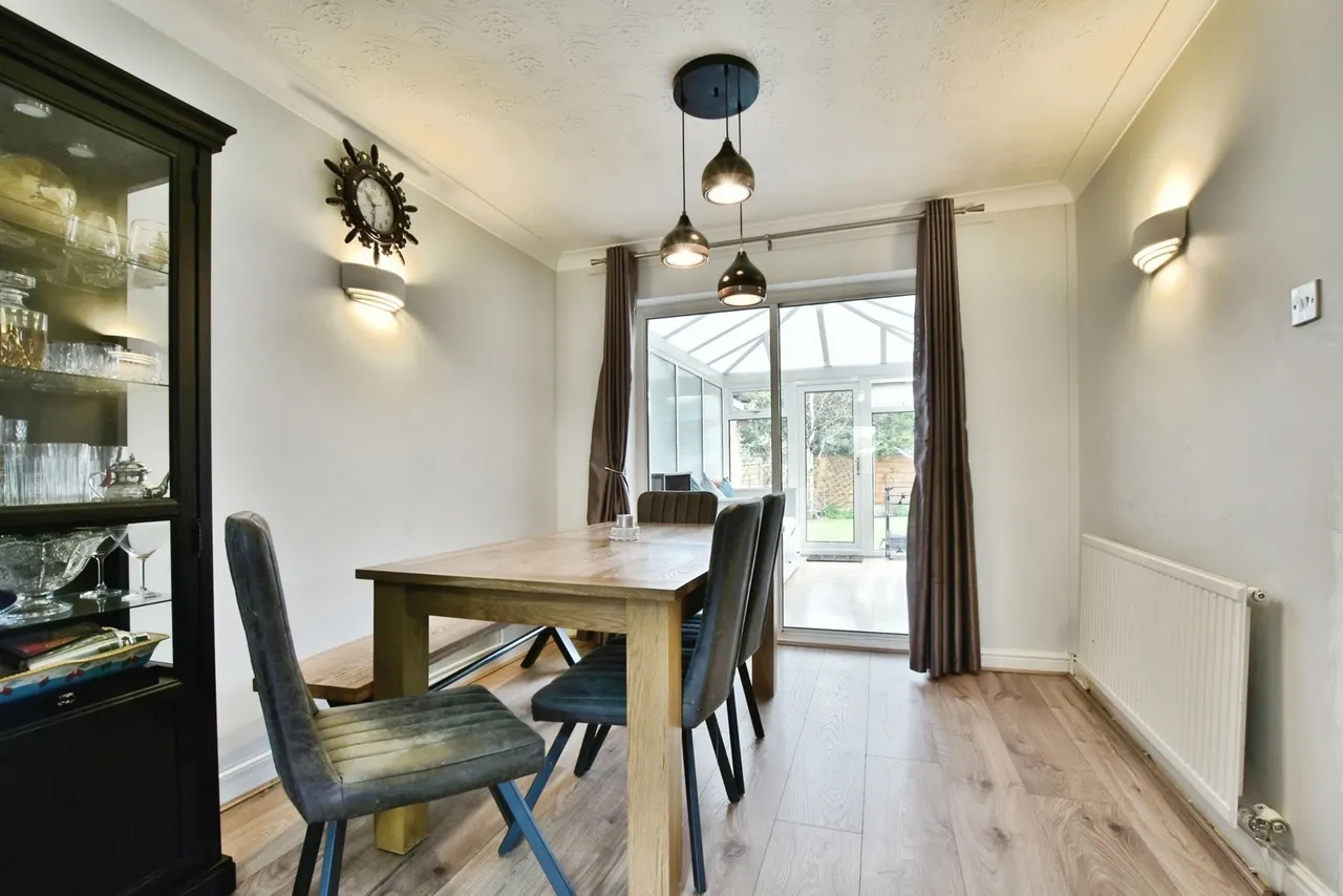Templeton Drive, Altrincham, WA14, photo 4