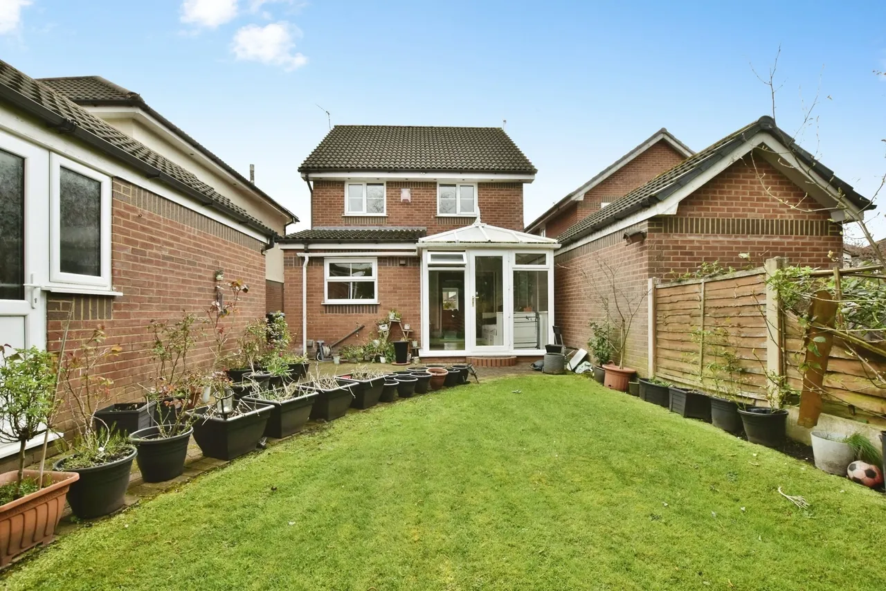 Templeton Drive, Altrincham, WA14, photo 16
