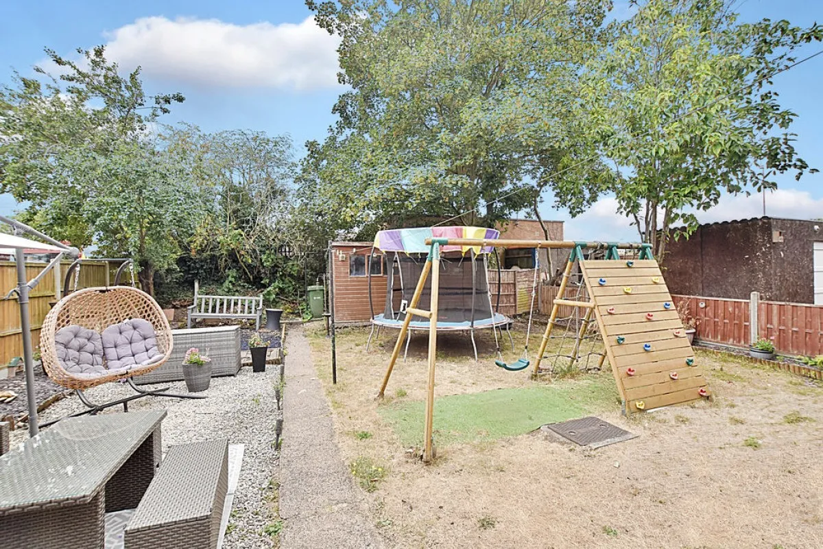 Wickenby Crescent, Lincoln, photo 4