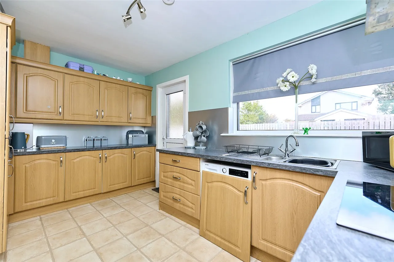 Glen Gardens, Dyce, AB21, photo 4