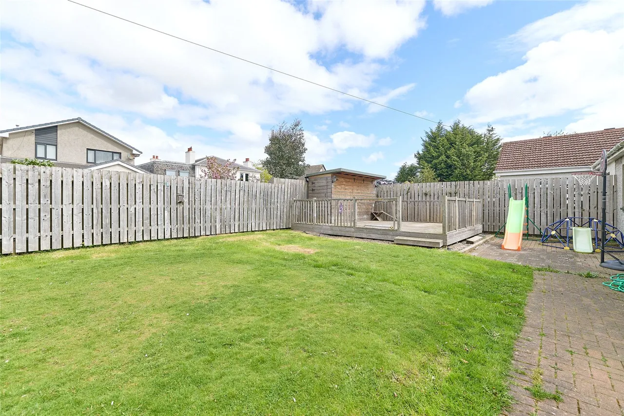 Glen Gardens, Dyce, AB21, photo 12