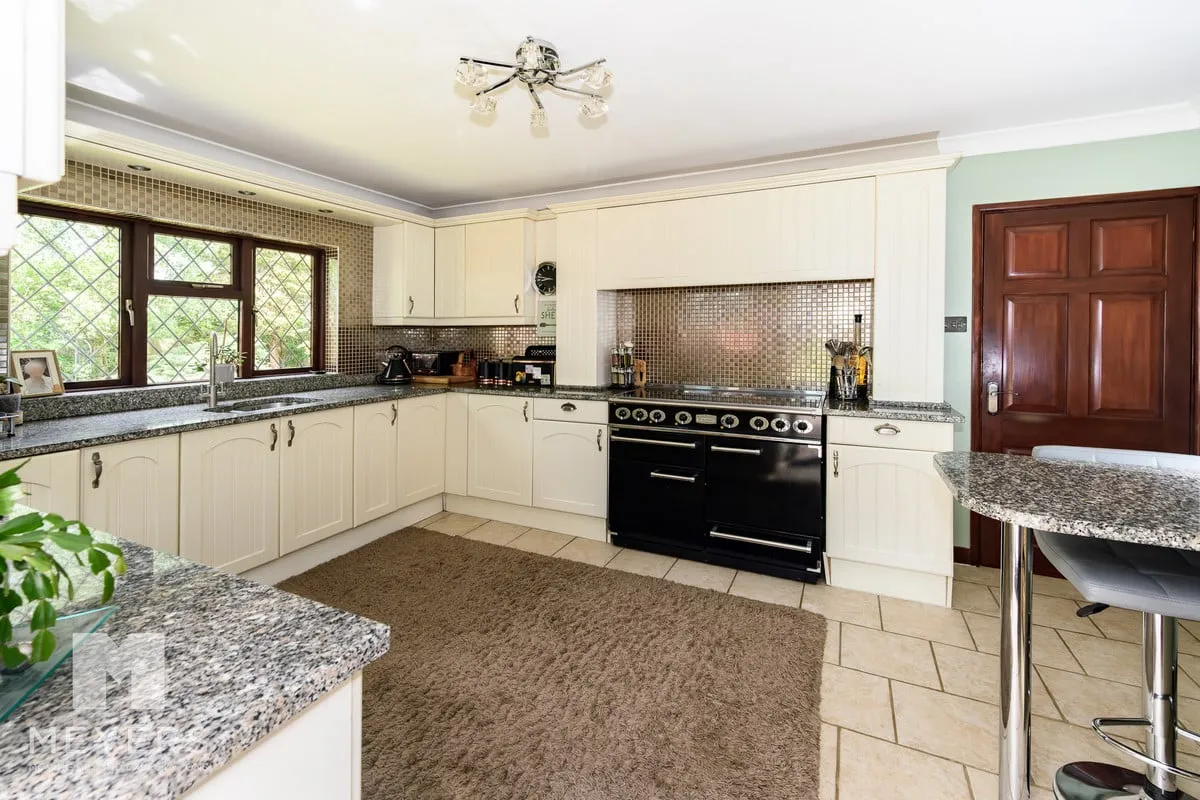 Ibsley Drove, Ibsley, BH24, photo 9