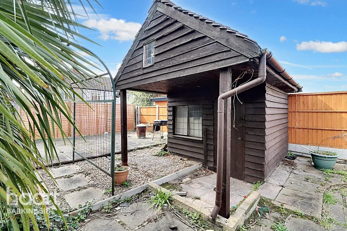 Campbell Avenue, Barkingside, IG6, photo 24