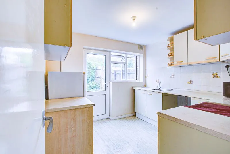 Lenside Drive Bearsted, Maidstone ME15 8UE, photo 5